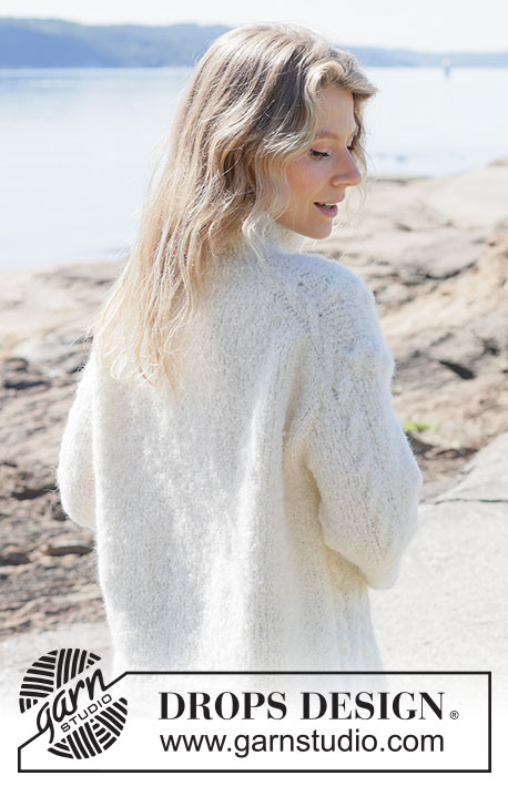 Moon Thread Sweater / DROPS 264-28 - Knitted over-sized jumper in DROPS Alpaca Bouclé and DROPS Kid-Silk. The piece is worked top down with diagonal/European shoulders and cables. Sizes XS - XXXL.