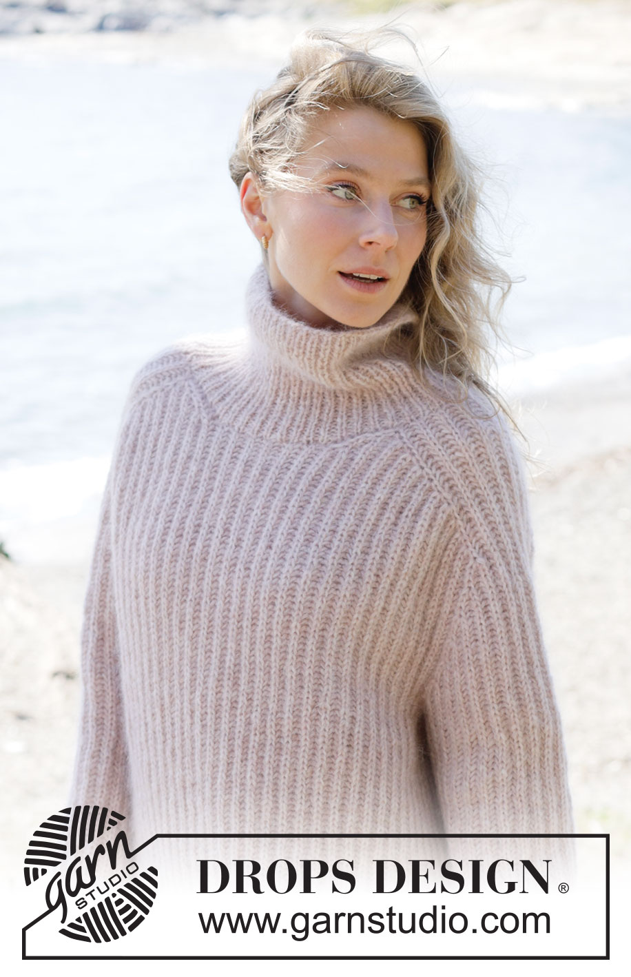 Ribs and Roses Sweater / DROPS 264-3 - Strikket genser i 1 tråd DROPS Air og 1 tråd DROPS Kid-Silk. Arbeidet strikkes ovenfra og ned med sadelskulder, patent og høy hals. Størrelse XS - XXXL.