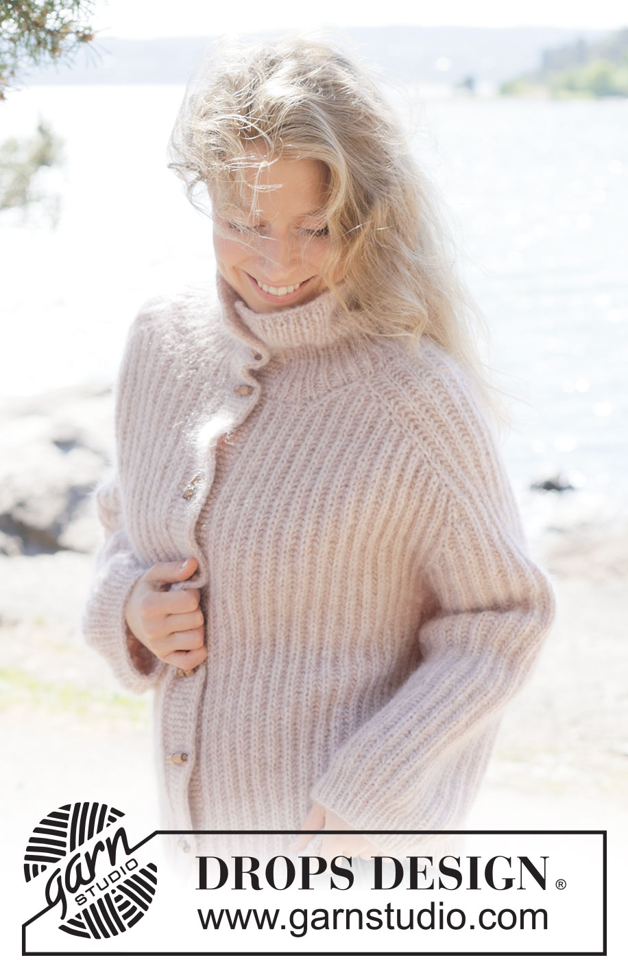 Ribs and Roses Cardigan / DROPS 264-4 - Propínací svetr se sedlovými náramenicemi pletený shora dolů chytovým patentem z 1 vlákna příze DROPS Air a 1 vlákna příze DROPS Kid-Silk. Velikost XS - XXXL.