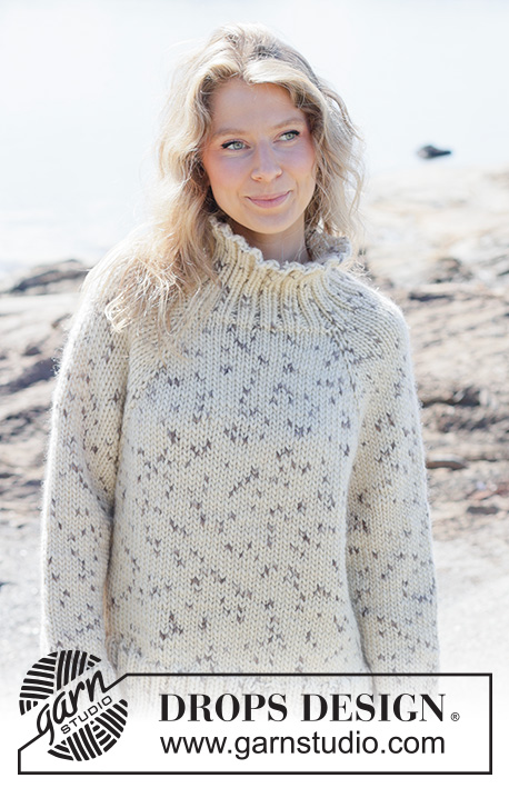 Winter Sprinkles Sweater / DROPS 264-8 - Maglione lavorato ai ferri in DROPS Snow. Lavorato dall’alto in basso a maglia rasata con raglan, spacchi laterali e collo alto. Taglie: XS - XXXL.