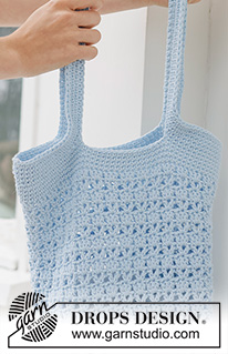 Betty Blue Bag / DROPS 265-9 - Heklet veske / nett i DROPS Paris. Arbeidet hekles rundt nedenfra og opp med hullmønster.