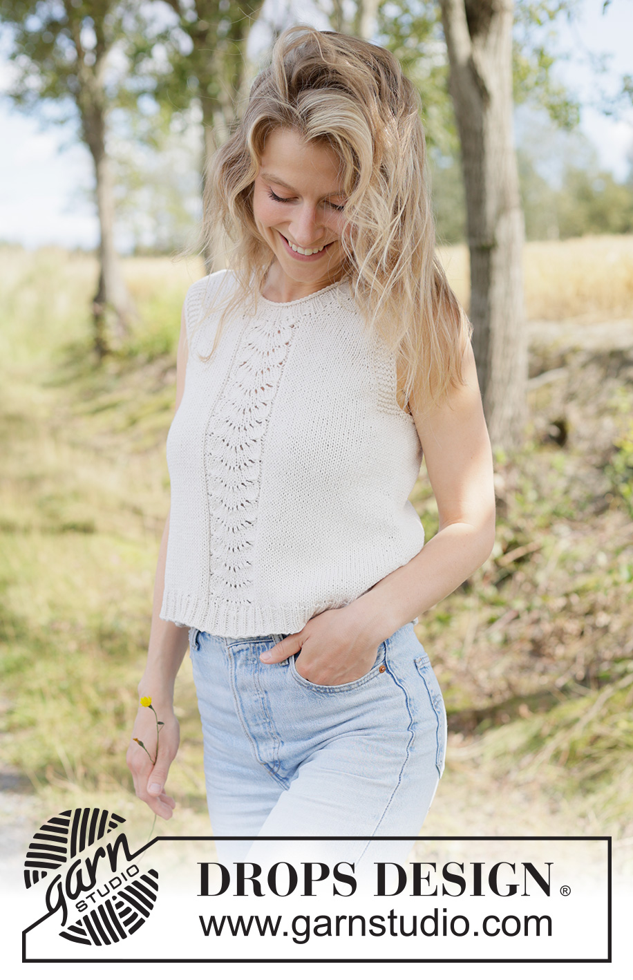 Summer Fan Top / DROPS 266-14 - Strikket top i DROPS Belle. Arbejdet strikkes oppefra og ned med bølgemønster og i-cord. Størrelse XS - XXXL.