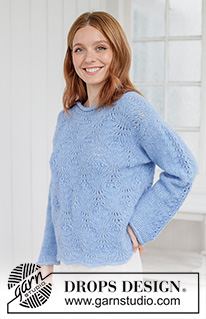 Blue Plume Sweater / DROPS 266-20 - Pulovr s vlnkovým vzorem a evropskými/zešikmenými náramenicemi pletený shora dolů z příze DROPS Alpaca a DROPS Brushed Alpaca Silk. Velikost XS – XXXL.