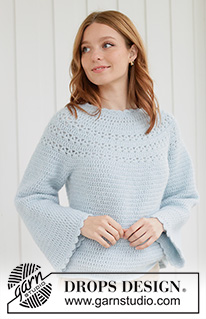 Blue Petal Sweater / DROPS 266-24 - Ylhäältä alas virkattu pusero DROPS Air-langasta. Työssä on pylväitä ja nirkkoreunukset. Kaarrokkeessa on pitsikuvioita. Koot XS - XXXL.