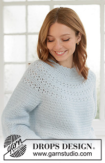 Blue Petal Sweater / DROPS 266-24 - Ylhäältä alas virkattu pusero DROPS Air-langasta. Työssä on pylväitä ja nirkkoreunukset. Kaarrokkeessa on pitsikuvioita. Koot XS - XXXL.