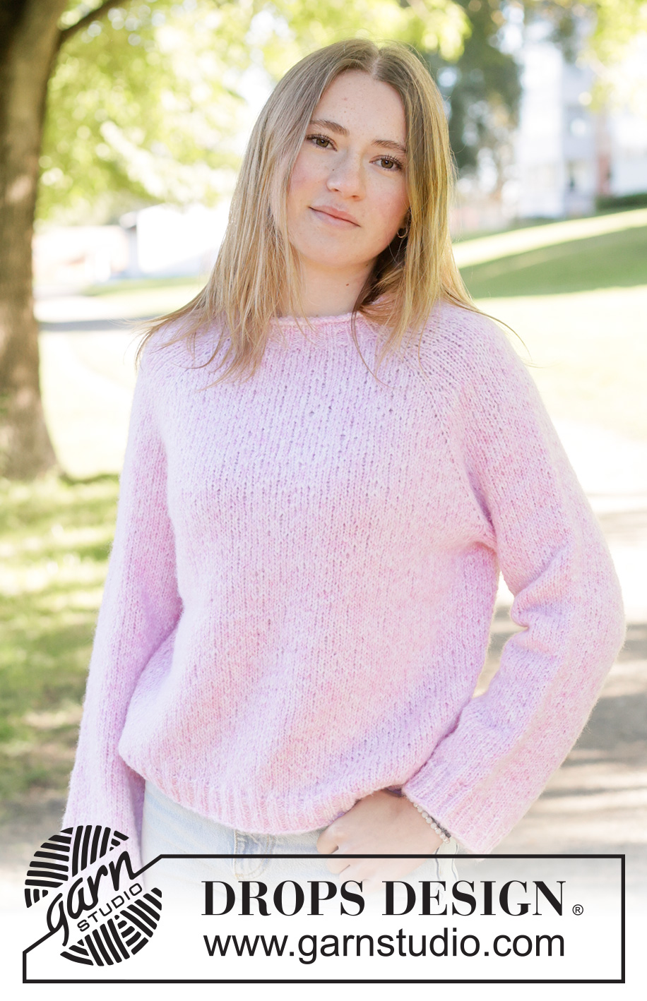 Rose Sugar Sweater / DROPS 267-12 - Knitted jumper in 1 strand DROPS Air, or 1 strand DROPS Alpaca and 1 strand DROPS Kid-Silk. The piece is worked top down in stocking stitch with raglan and rolled neck-edge. Sizes XS - XXXL.