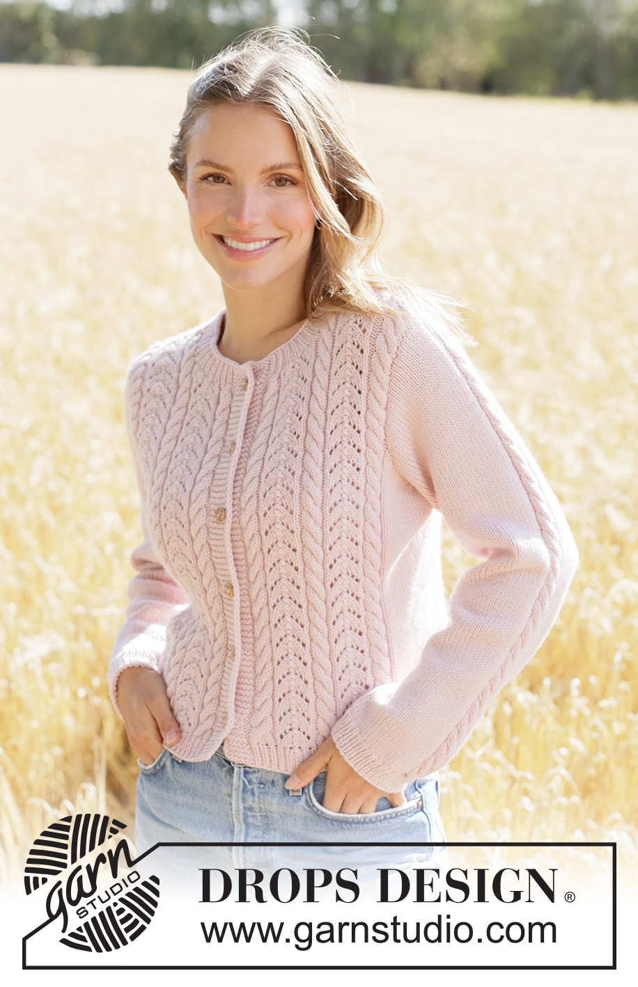 Forever Rose Cardigan / DROPS 267-2 - Propínací svetr s copánkovým a krajkovým vzorem pletený zdola nahoru z příze DROPS Daisy nebo DROPS Cotton Merino. Velikost XS - XXXL.