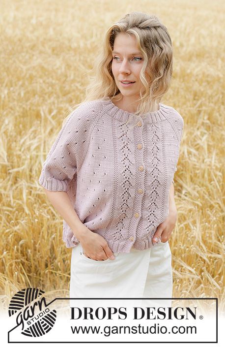 Rose Blossom Cardi / DROPS 267-20 - Strikket cardigan i DROPS Muskat. Arbejdet strikkes oppefra og ned med raglan, hulmønster og korte ærmer. Størrelse XS - XXXL.