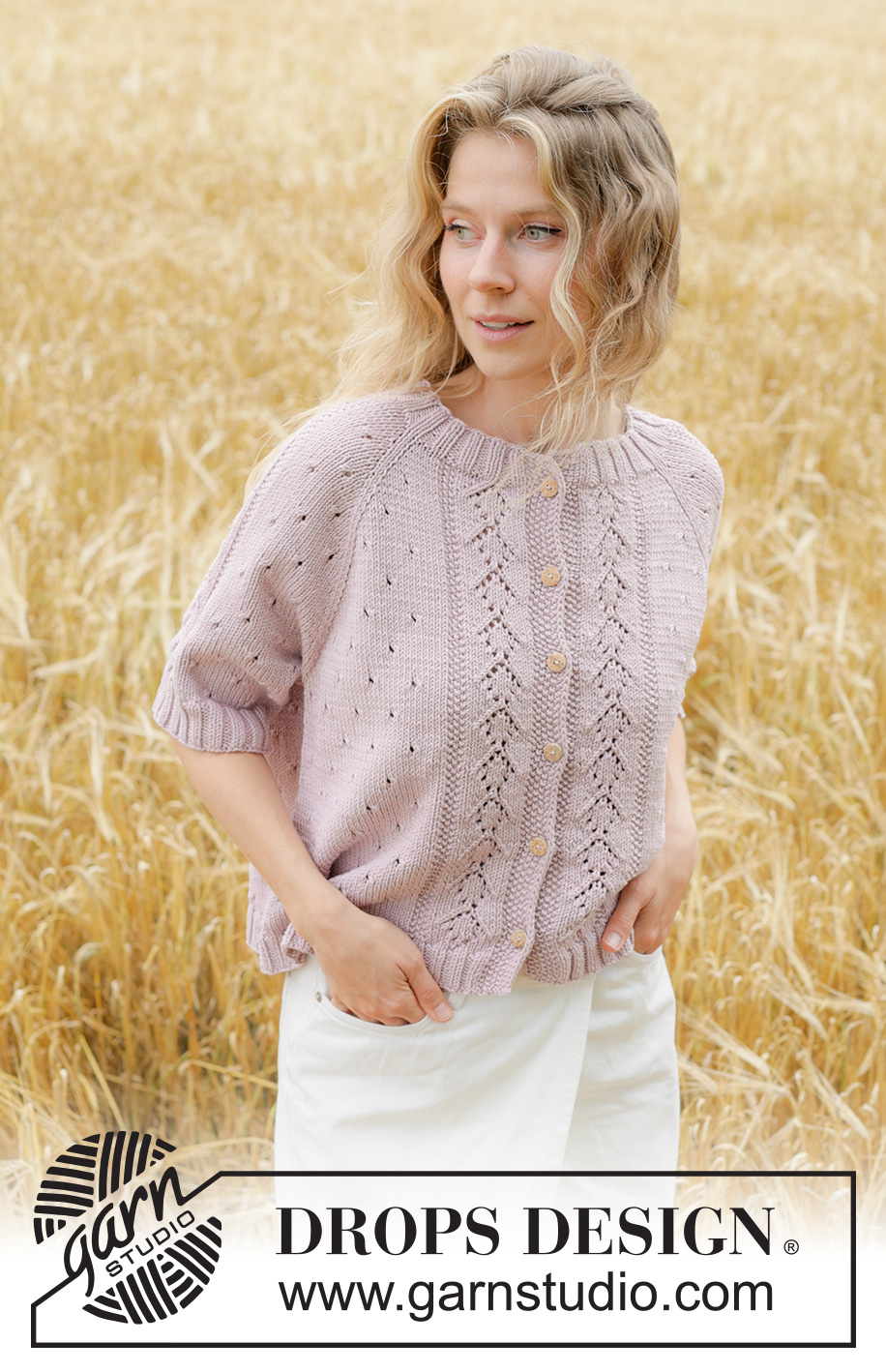 Rose Blossom Cardi / DROPS 267-20 - Strikket cardigan i DROPS Muskat. Arbejdet strikkes oppefra og ned med raglan, hulmønster og korte ærmer. Størrelse XS - XXXL.