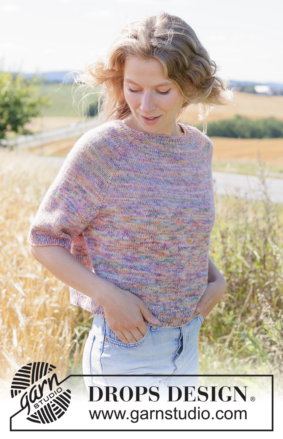 Fairytale Summer Tee / DROPS 267-21 - Ylhäältä alas neulottu pusero DROPS Fiesta-langasta. Työssä on sileää neuletta, raglanlinjat ja lyhyet hihat. Koot XS - XXXL.