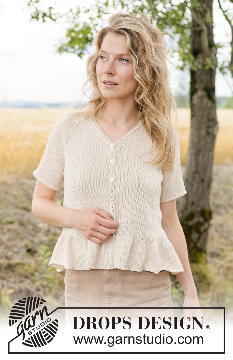 Vanilla Twirl Cardigan / DROPS 268-19 - Knitted jacket in DROPS Safran. The piece is worked top down in stocking stitch with raglan, V-neck, I-cord, flounces and short sleeves. Sizes XS - XXXL.