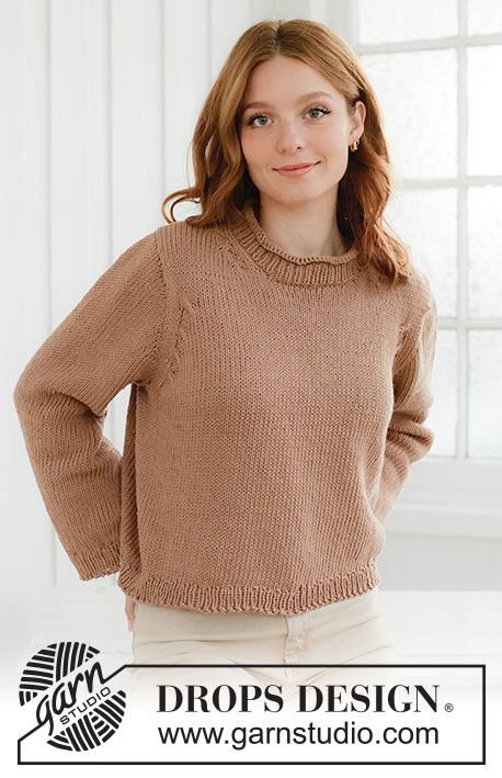 Toffee Glow Sweater / DROPS 268-27 - Ylhäältä alas neulottu pusero DROPS Paris-langasta. Työssä on sileää neuletta, eurooppalainen kaarroke, pieniä palmikoita ja rullareunus. Koot XS - XXXL.