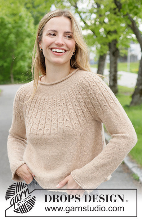 DROPS 272-11 Maple Cream Sweater
