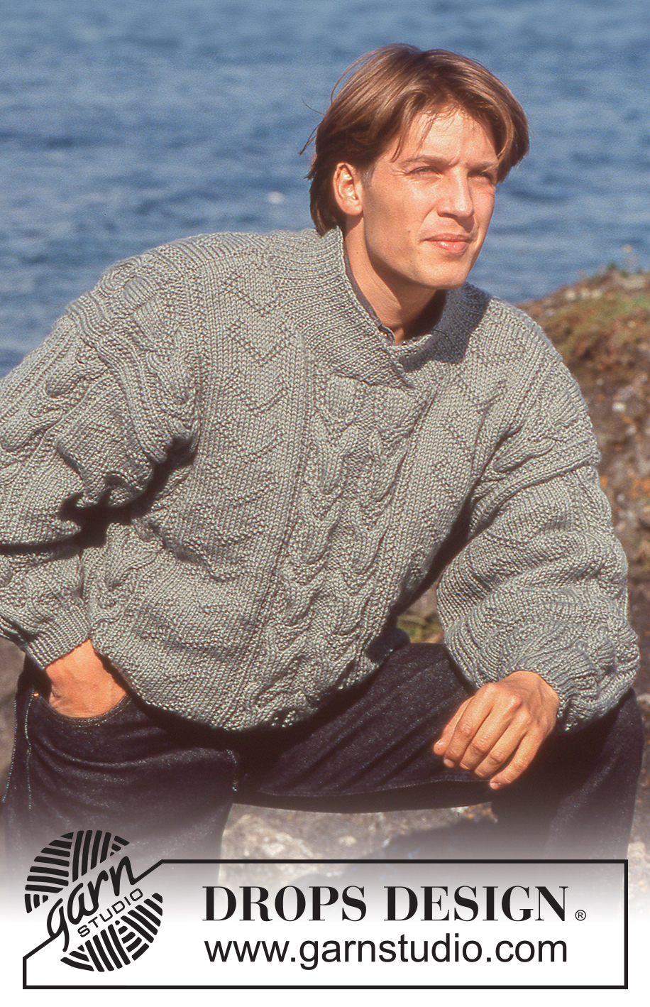Cabled Motion / DROPS 28-22 - DROPS men’s jumper with cables in “Alaska”.  