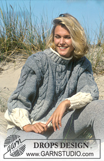 DROPS 35-8 - DROPS Sweater with stripes and cables in “Alaska”
Short or long version.
