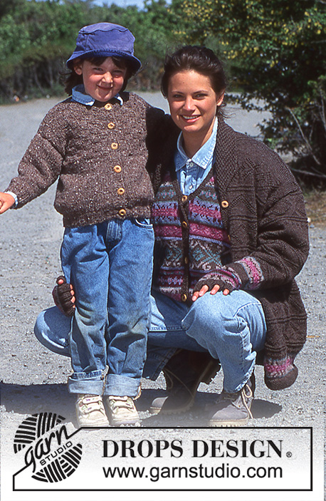Limerick / DROPS 39-10 - DROPS waistcoat, jacket and fingerless gloves with pattern borders in “Karisma”  