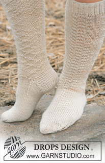 DROPS 93-25 - DROPS Sockar med mönster i ”Karisma Superwash”.