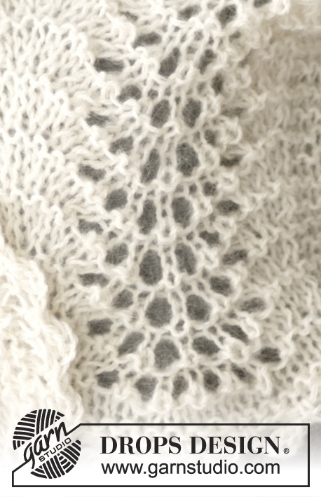 DROPS 98-18 - DROPS Scarf in a wavy lace pattern in Alpaca and Vivaldi 