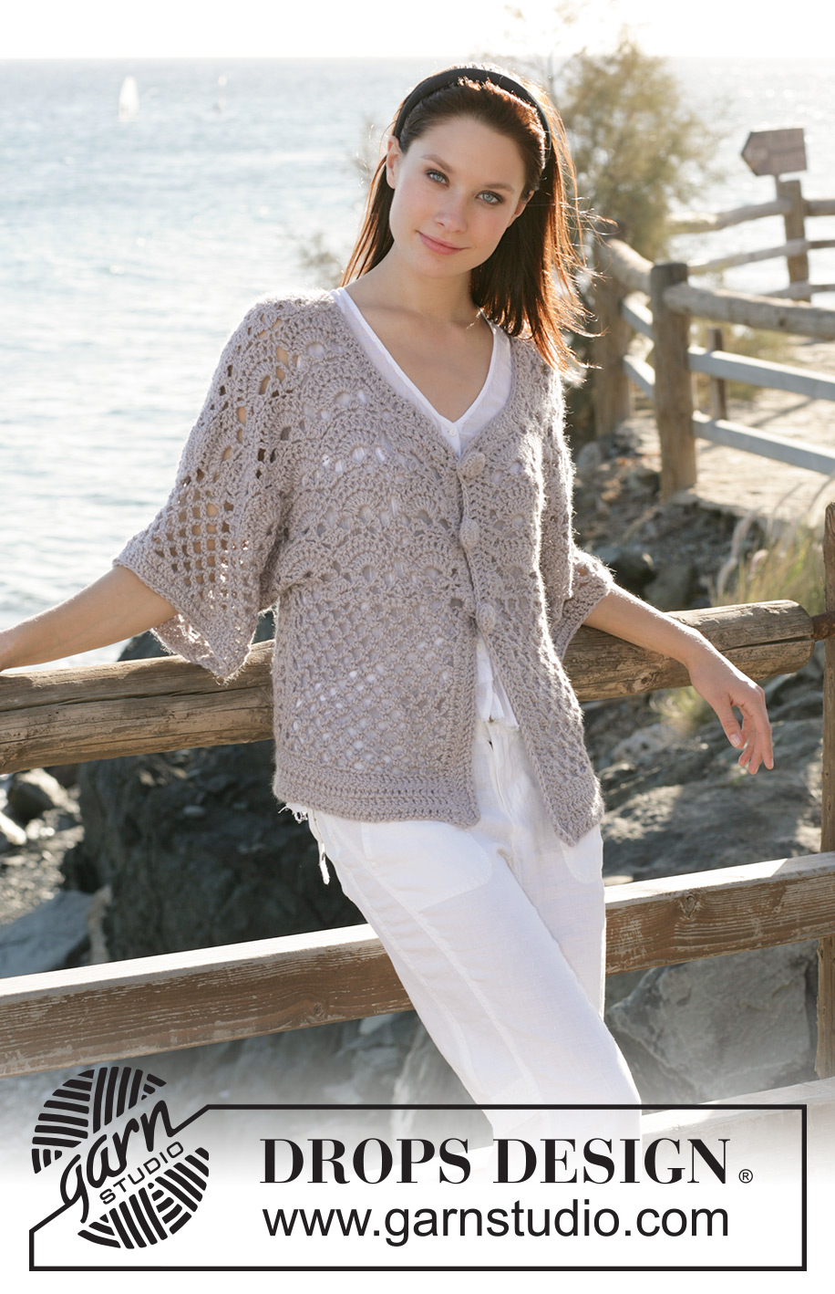 Veronique Cardigan / DROPS 99-16 - Gehäkelte DROPS Jacke in „Silke-Alpaca“ oder 2 Fäden BabyAlpaca Silk.