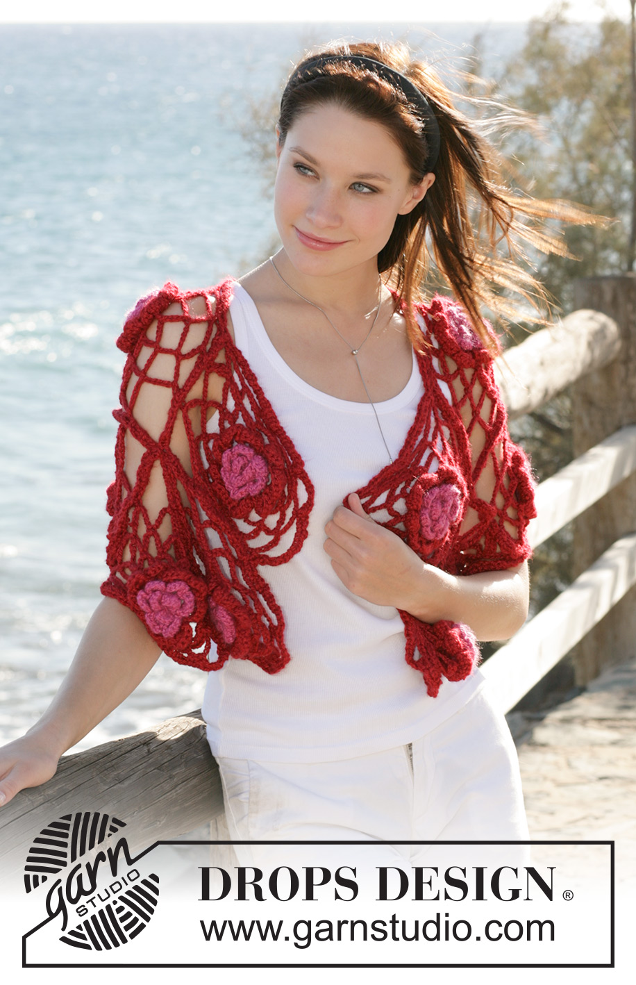Kissed by a Rose / DROPS 99-17 - Xaile DROPS em croché em “Silke Alpaca” 