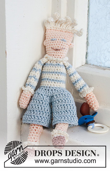 Peter / DROPS Baby 13-33 - The crochet dolls “Peter” and “Pernille”