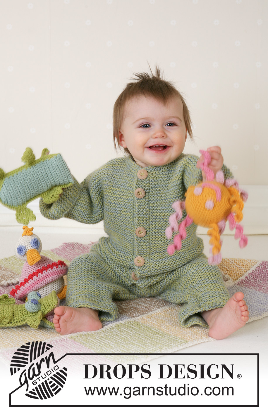 Green Giggles / DROPS Baby 14-26 - Knitted overall with seamless sleeves. Sizes baby and children from 1 month to 4 years.