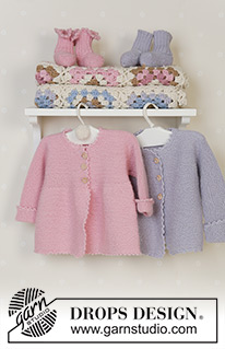 Little Fiona / DROPS Baby 14-6 - Knitted jacket with seamless sleeves and socks in garter stitch in DROPS Alpaca.  Sizes for baby and children, 1 month to 4 years.