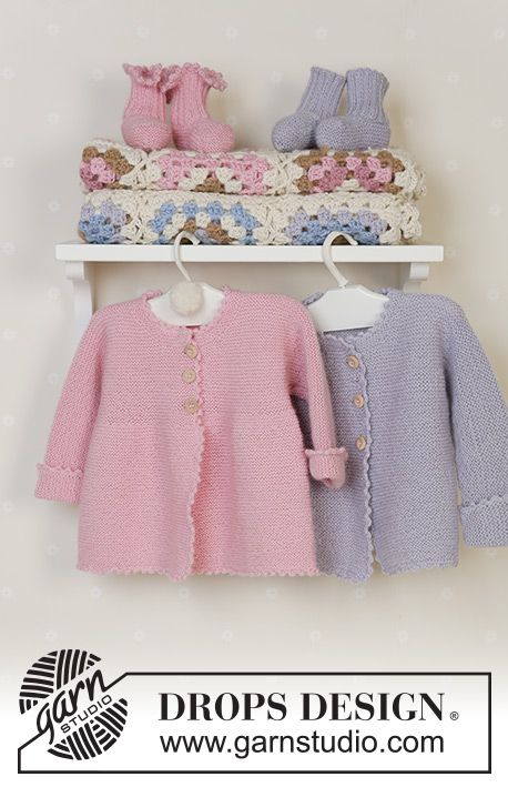 Little Fiona / DROPS Baby 14-6 - Knitted jacket with seamless sleeves and socks in garter stitch in DROPS Alpaca.  Sizes for baby and children, 1 month to 4 years.