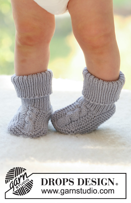 Free patterns using DROPS Merino Extra Fine / DROPS Baby 17-9