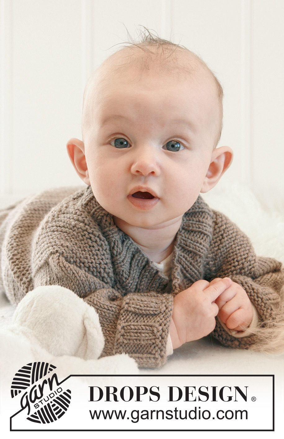 Happy Days / DROPS Baby 21-23 - Knitted overall with raglan for baby and children in DROPS Merino Extra Fine