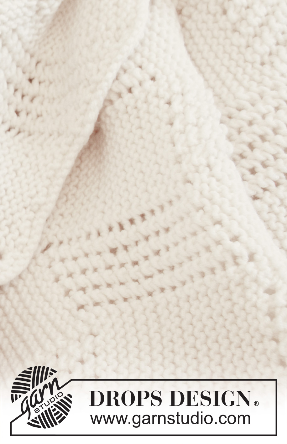 Baby Cloud / DROPS Baby 21-37 - Knitted baby blanket with lace pattern in DROPS Merino Extra Fine