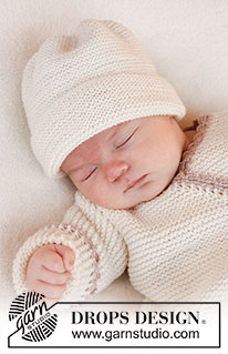 Bedtime Stories / DROPS Baby 25-11 - Knitted wrap cardigan in garter st and crochet edge for baby in DROPS BabyMerino. Size premature - 4 years