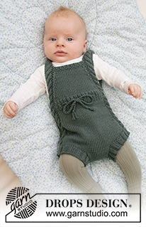 Ready to Play Romper / DROPS Baby 33-21 - Knitted play suit for baby with cables and moss stitch in DROPS Merino Extra Fine. Size 1 - 24 months.