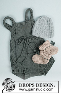 Tiny Kicks / DROPS Baby 33-24 - Knitted slippers with rib and garter stitch for baby in DROPS Merino Extra Fine. Size 0 - 4 years