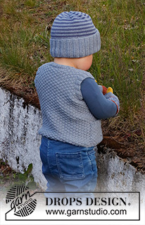 Neighbourhood Round / DROPS Baby & Children 38-6 - Knitted vest for baby and kids in DROPS Merino Extra Fine. Piece is knitted with V- neck and double moss stitch. Size 6 month - 8 years