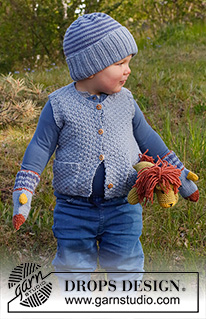 Neighbourhood Round / DROPS Baby & Children 38-6 - Knitted vest for baby and kids in DROPS Merino Extra Fine. Piece is knitted with V- neck and double moss stitch. Size 6 month - 8 years