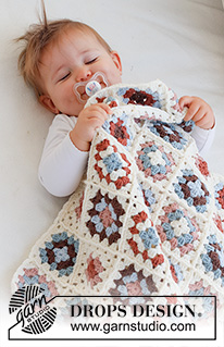 Cuddle Time / DROPS Baby 42-14 - DROPS Merino Extra Fine lõngast heegeldatud ruutudega beebitekk