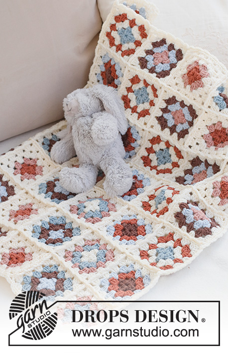 Cuddle Time / DROPS Baby 42-14 - DROPS Merino Extra Fine lõngast heegeldatud ruutudega beebitekk