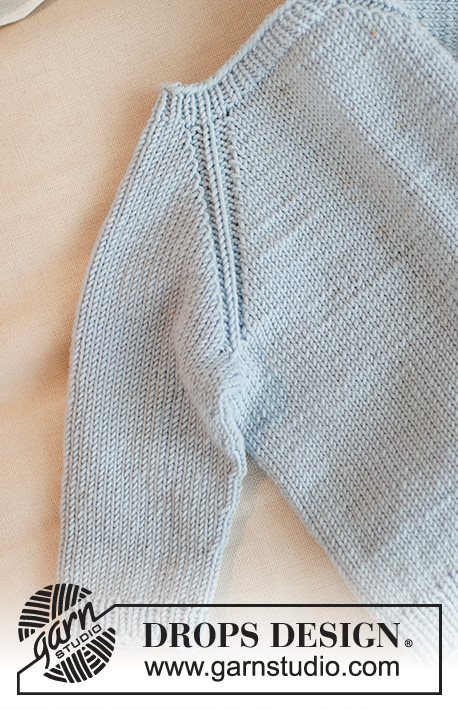 Dream in Blue / DROPS Baby 42-5 - Niemowlęcy i dziecięcy sweter na drutach, przerabiany od góry do dołu, z reglanowymi rękawami, z włóczki DROPS Merino Extra Fine. Od 0 do 4 lat.