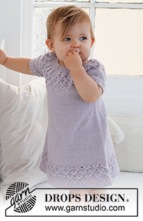 Bellflower Dress / DROPS Baby 43-11 - Gestricktes Kleid für Babys und Kinder in DROPS Alpaca. Die Arbeit wird von oben nach unten mit Rundpasse und Lochmuster gestrickt. Größe 0 - 4 Jahre.