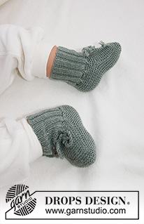 Tide Socks / DROPS Baby 43-20 - Knitted slippers for babies and children in DROPS BabyMerino. Sizes: Premature - 4 years.