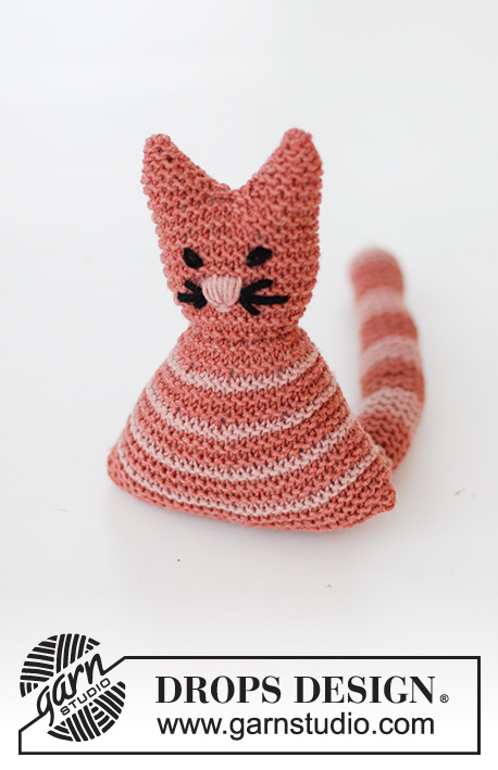 Cleo the Cat / DROPS Baby 43-22 - Gestrickte Katze für Babys und Kinder in DROPS Merino Extra Fine. Thema: Kuscheltiere.