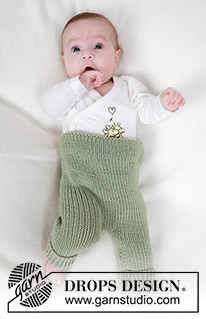Ready to Stroll / DROPS Baby 45-17 - Gebreide broek voor baby’s in DROPS Merino Extra Fine. Het werk wordt van onder naar boven gebreid, in boordsteek. Maten 0 - 4 jaar.