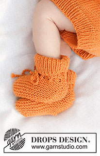 Orange Muffin Slippers / DROPS Baby 45-20 - Knitted slippers for baby In DROPS BabyMerino. Piece is knitted top down in garter stitch. Size 0 - 4 years
