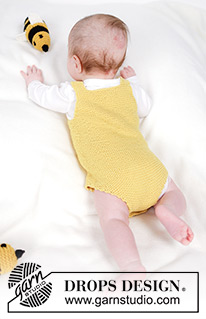 Bumblebee Romper / DROPS Baby 45-3 - Knitted romper for baby in DROPS BabyMerino. The piece is worked top down in garter stitch. Sizes 0 - 4 years.
