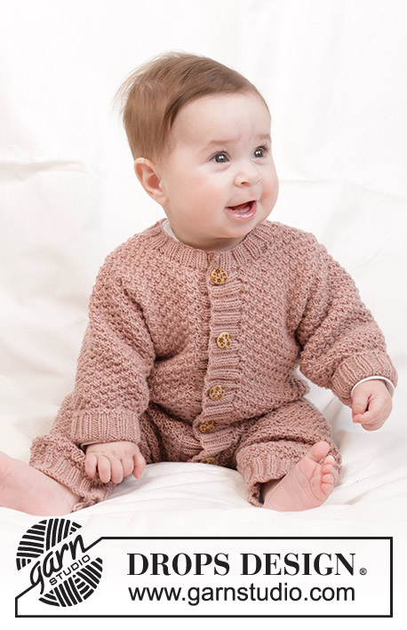 Lili Rose / DROPS Baby 45-5 - Dětský overal pletený perličkovým vzorem shora dolů z příze DROPS BabyMerino. Velikost 0 až 4 let.