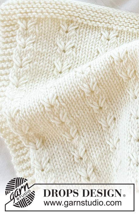 Snuggle Mist Blanket / DROPS Baby 51-8 - Kötött takaró babáknak, DROPS Merino Extra Fine fonalból. A darabot oda-vissza haladva készítjük, lustakötéssel és csipkemintával.