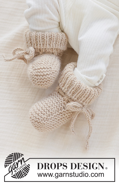 DROPS Baby 53-23 Warm Biscuit Booties