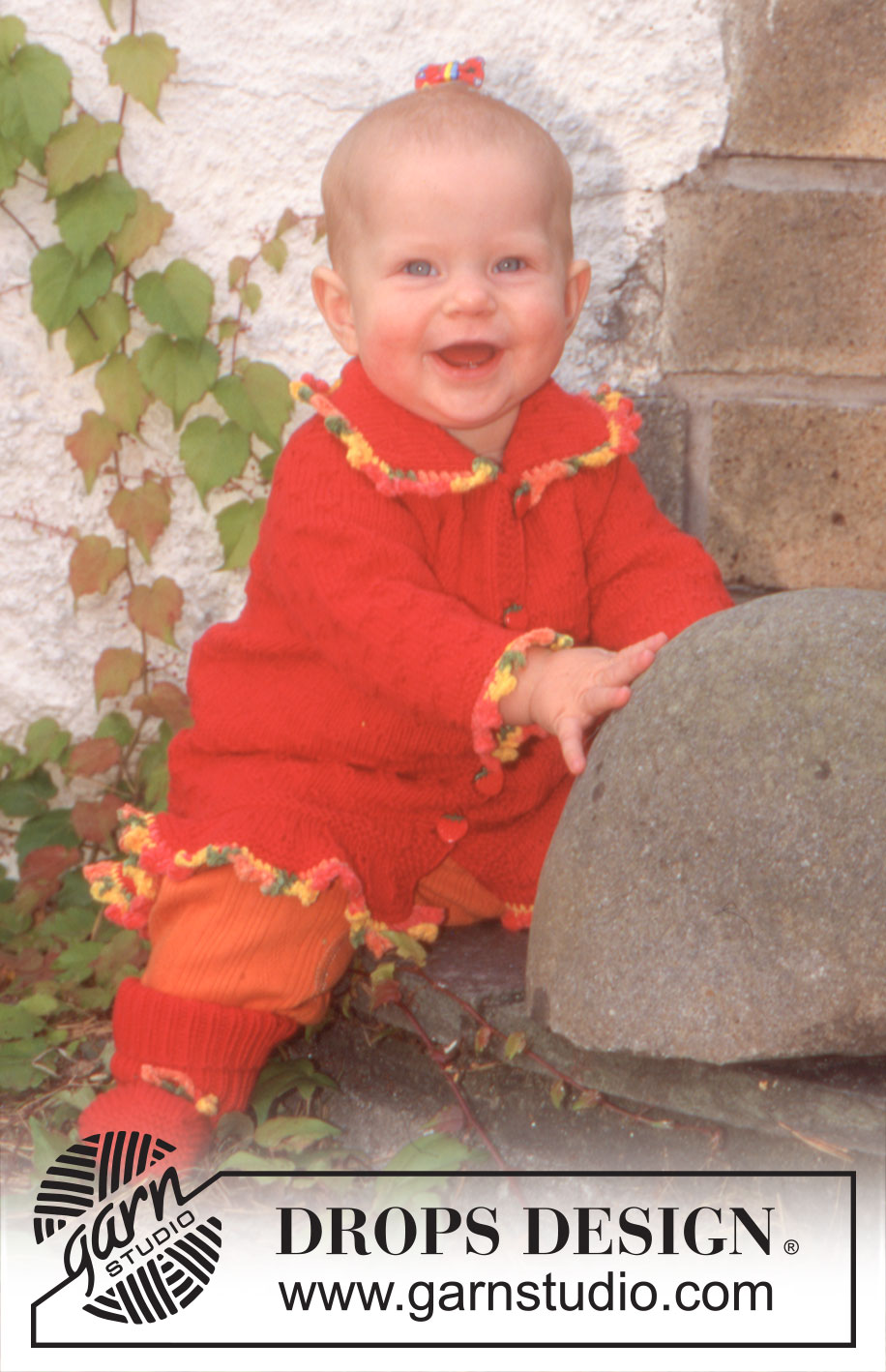 Frills and Thrills / DROPS Baby 6-3 - DROPS Baby’s knitted jacket and socks with picot-edges in Muskat Soft and Tynn Chenille.