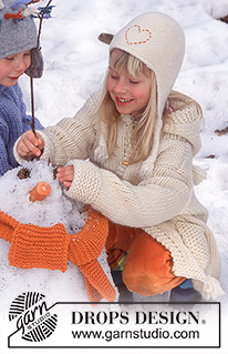 Elf Warmers / DROPS Children 12-23 - Strikket jakke til barn i DROPS Snow. Arbeidet strikkes med hette og lommer med riller og dusker. Størrelse 3 - 14 år.